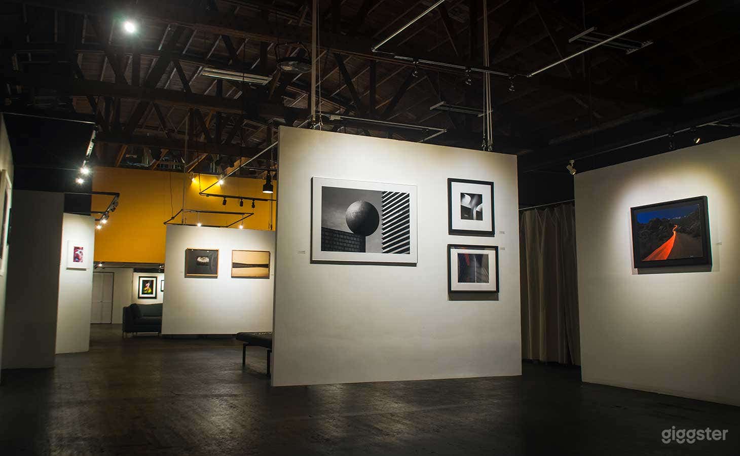 here you can see most of the gallery.  HANGING WALLS ARE AVAILABLE TO PULL UP &amp; OUT OF WAY.