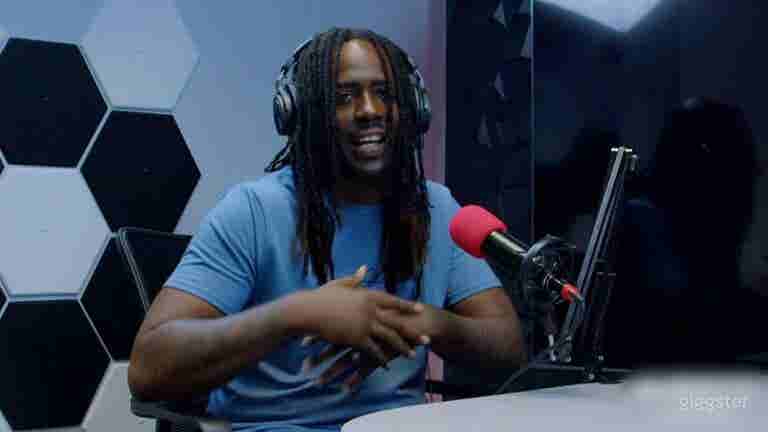  Podcast Studio in Minneapolis 