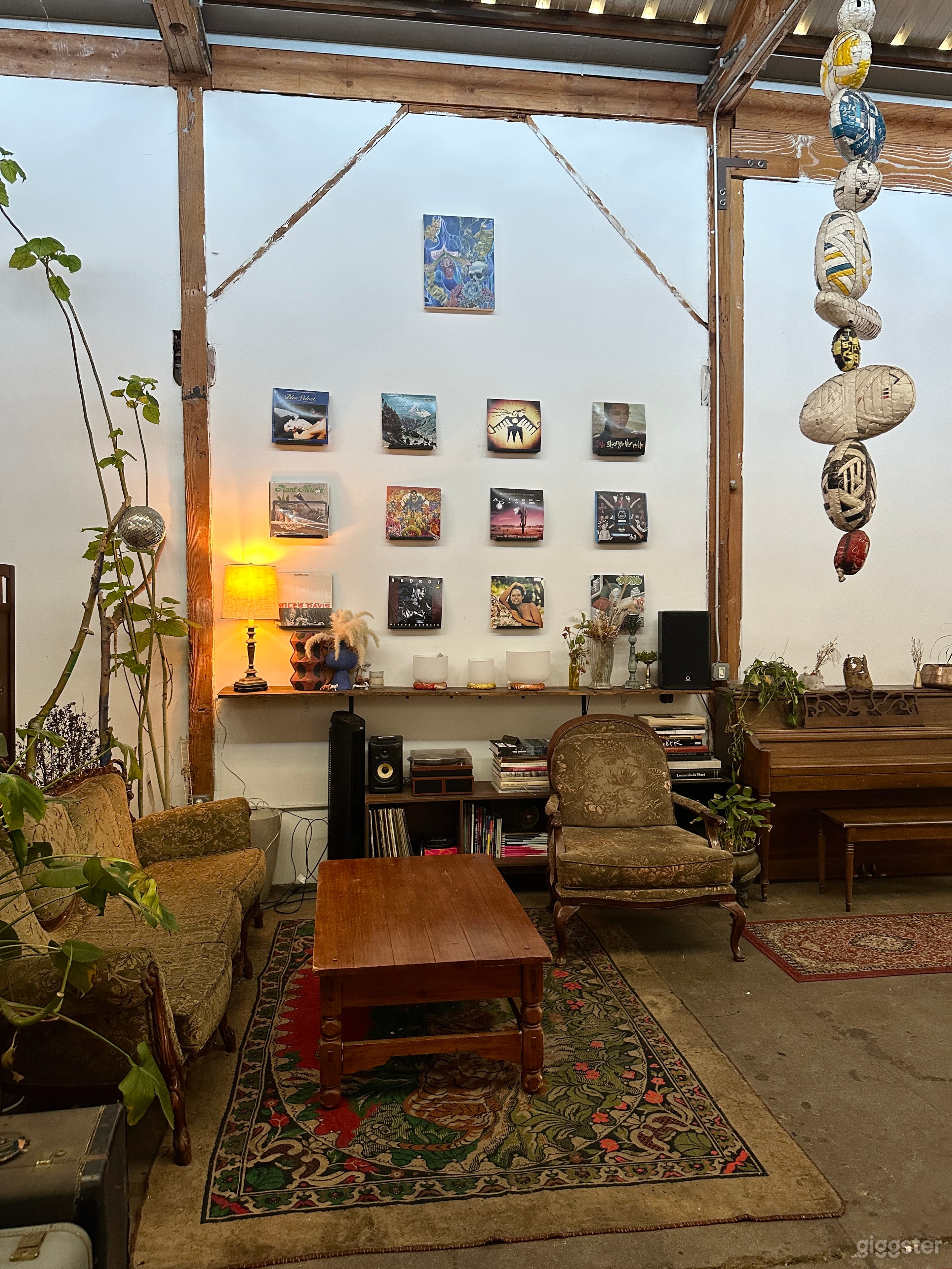 The Lovely Living Room Photo 3