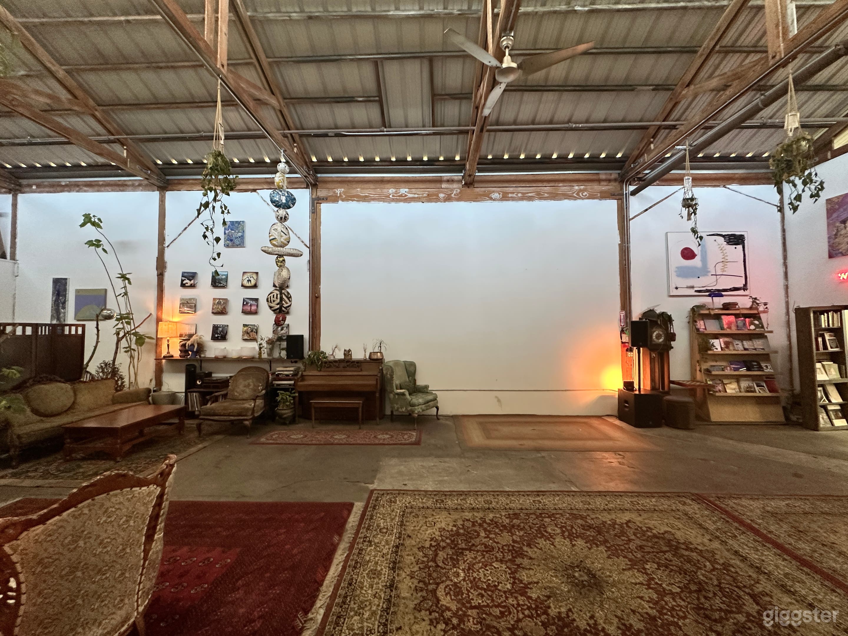 Great Wall for projector