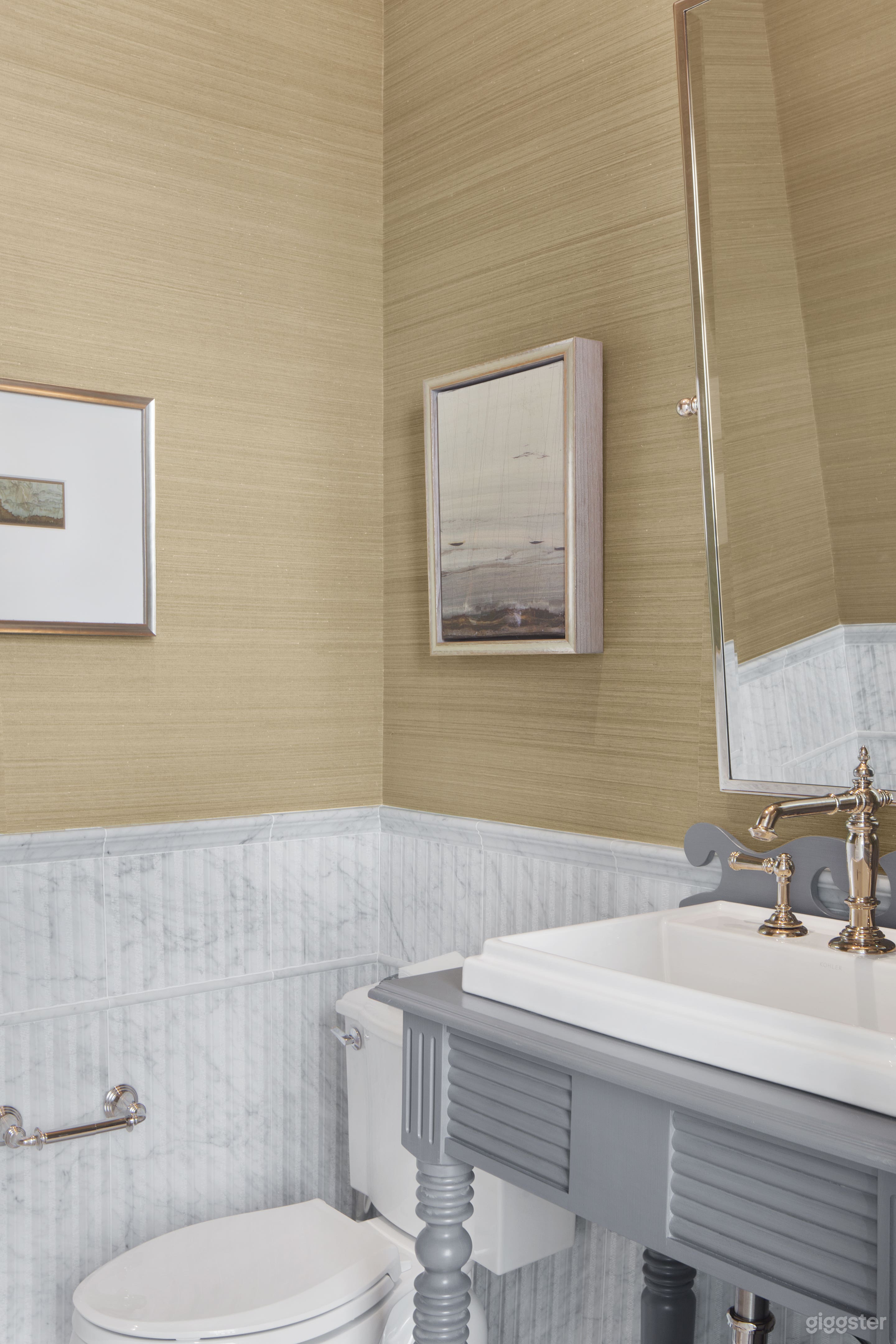 Opulent Beach House Photo 3