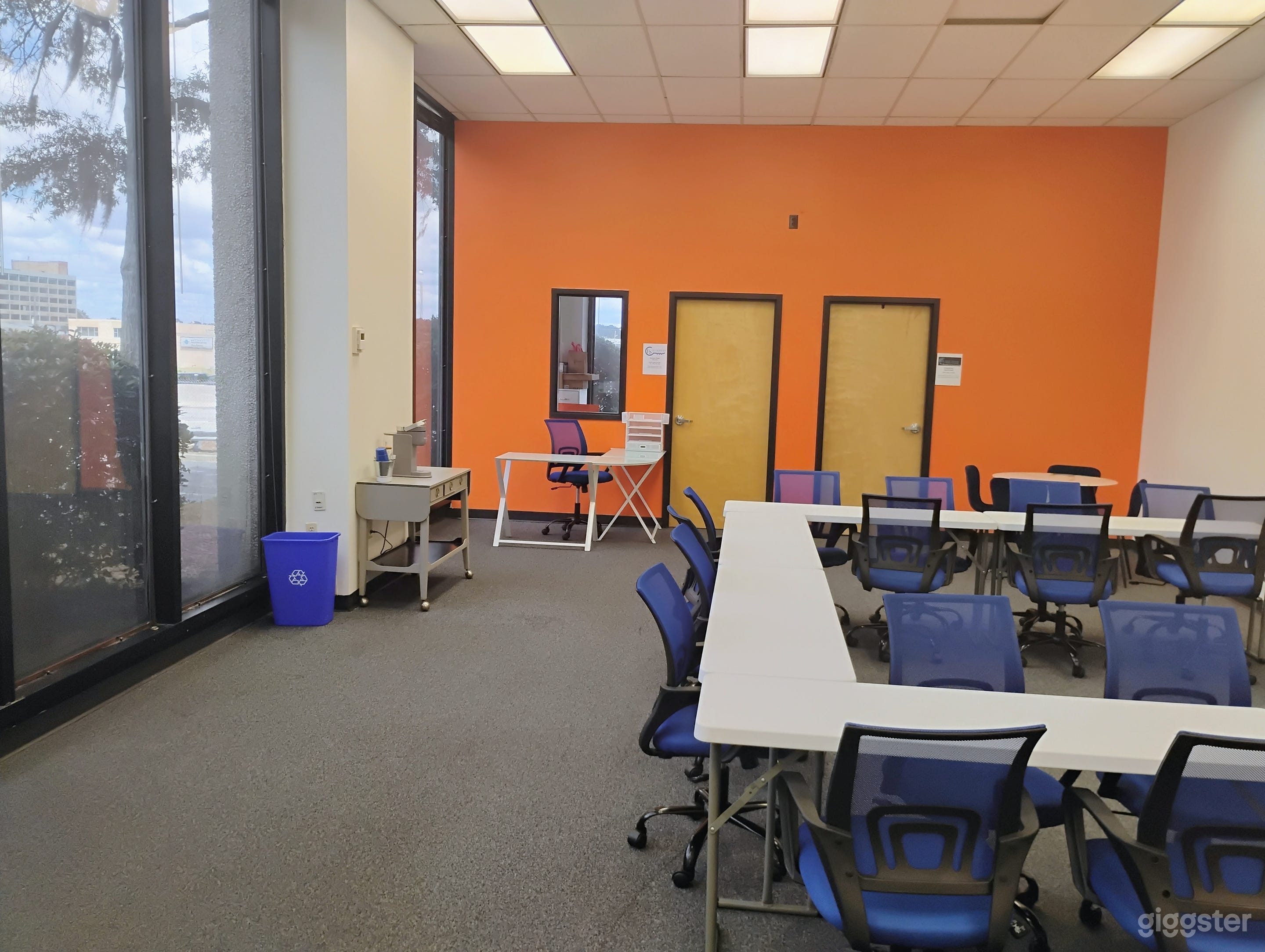 Newly Renovated, Bright Meeting Space  Photo 3