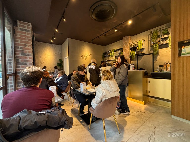  Caffetteria accogliente per shooting ed eventi 