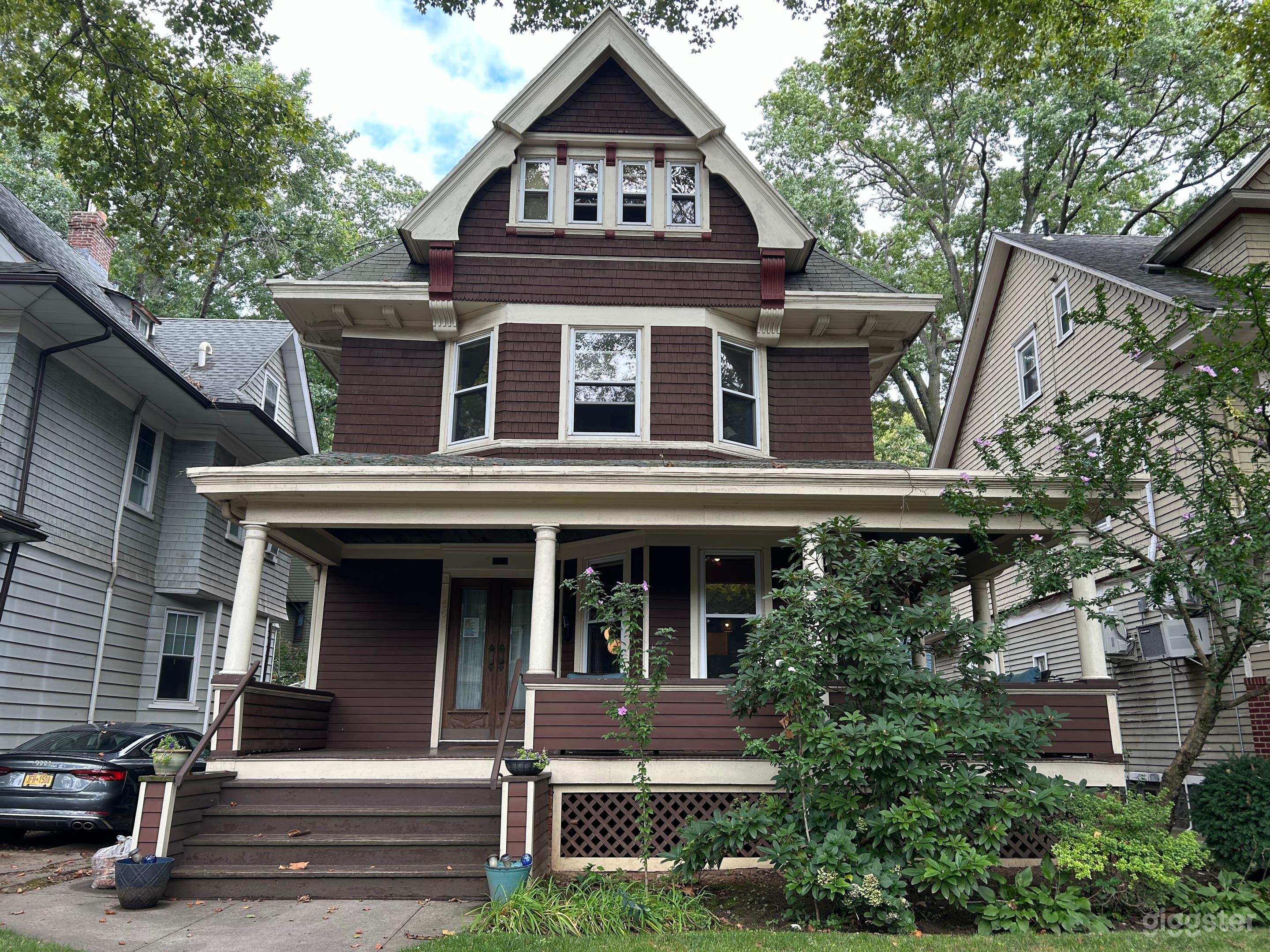 Charming Queen Anne style house in Ditmas Park Photo 1