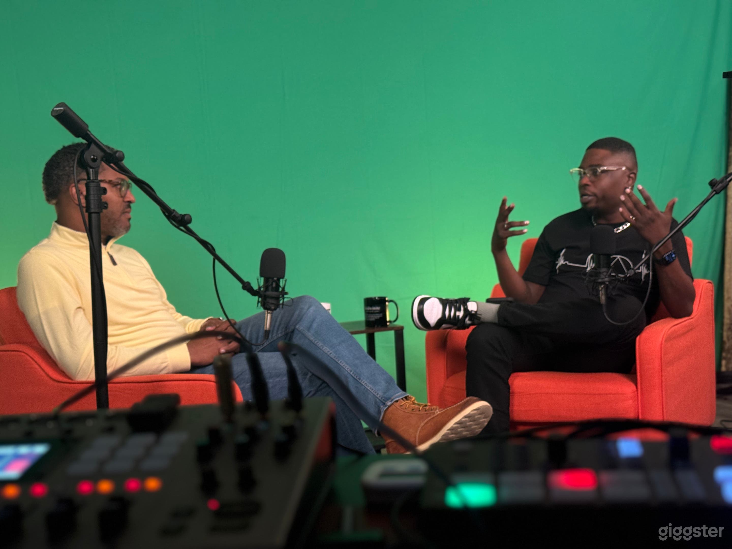 Modern 3-Camera Podcast Studio with Pro Lighting Photo 2
