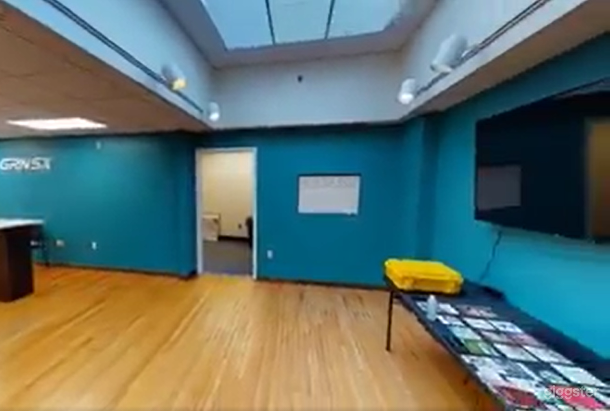 Main Floor Event Space Photo 3