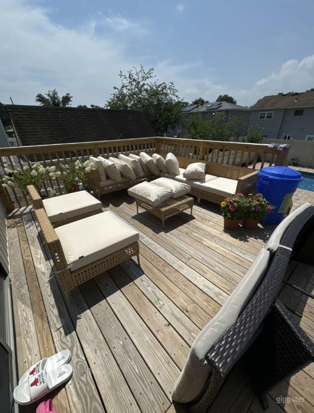 The Ultimate Pool Setting Photo 4