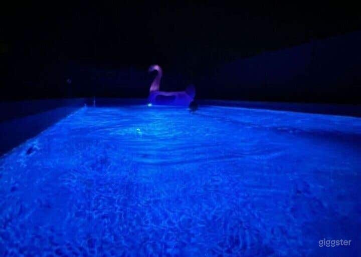 The Ultimate Pool Setting Photo 2