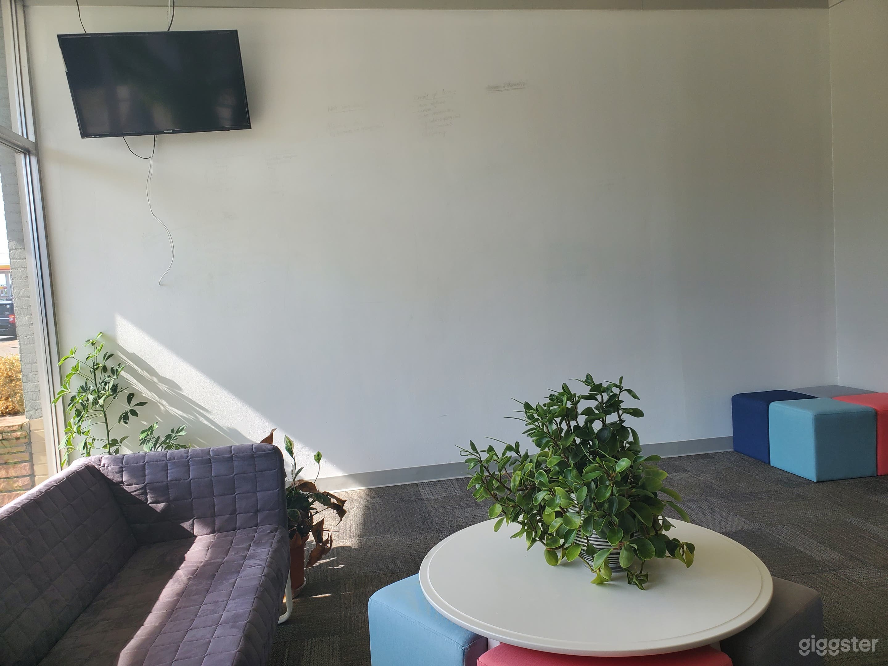 Shared Co-working Space Photo 3