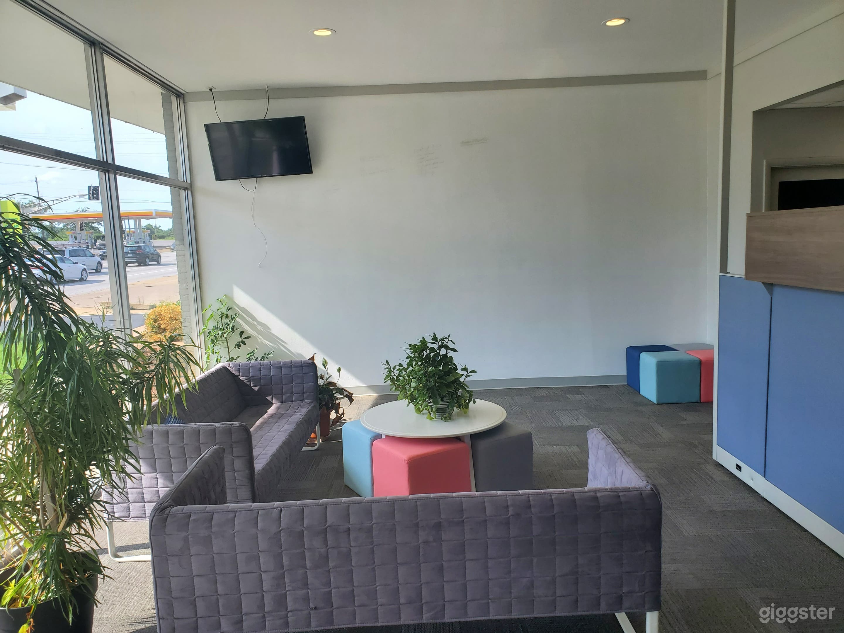 Shared Co-working Space Photo 4