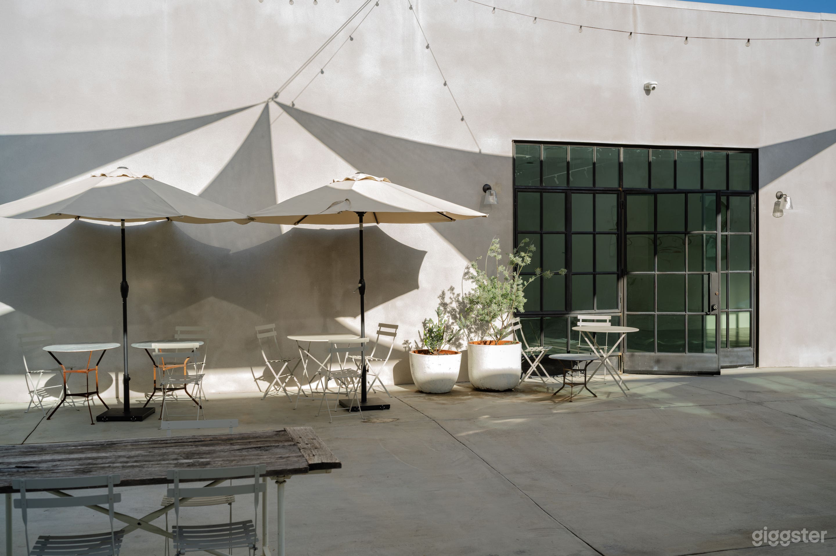 Creative Studio for Photo Shoots, Exhibitions & Events Photo 4