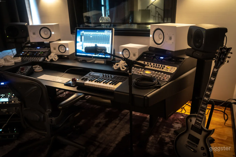 Artistic Vibe Recording Studio in Framingham Photo 4