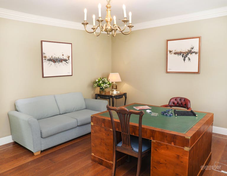  Grade II listed townhouse in the heart of Mayfair 