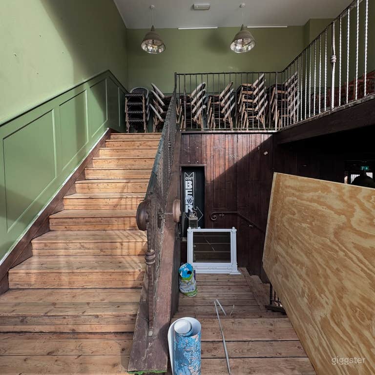  Upstairs Italian Experience 