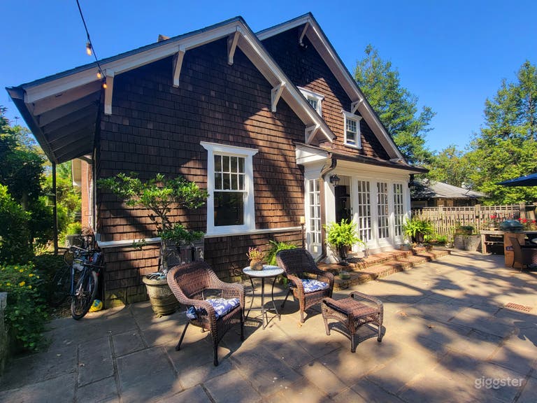  Beautiful Historic Grant Park w BIG YARD 