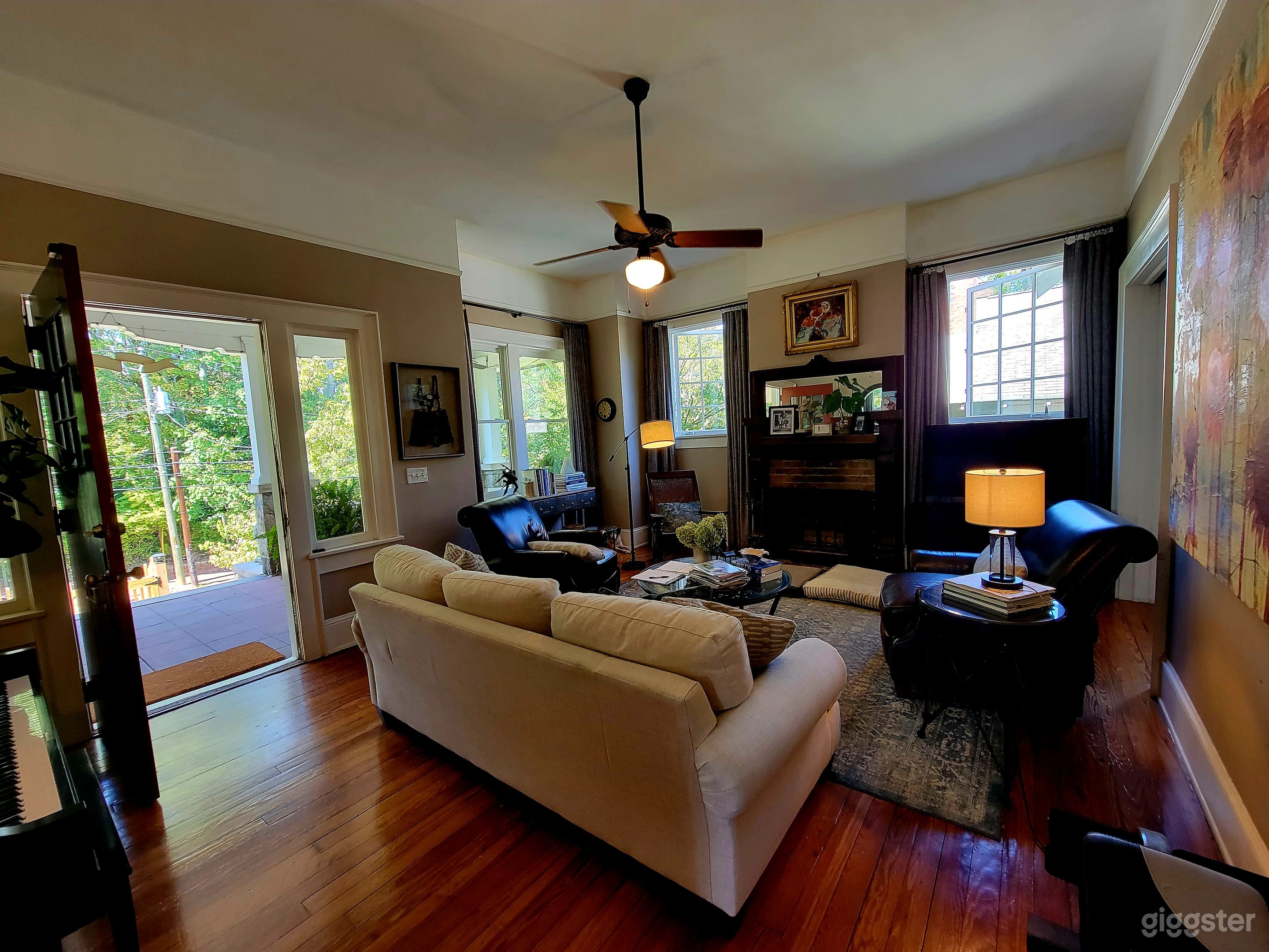 Beautiful Historic Grant Park w BIG YARD Photo 3