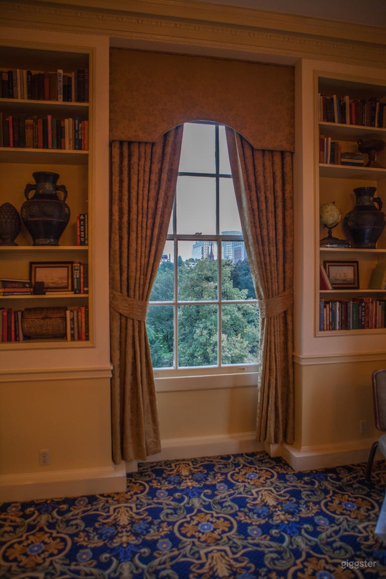  Elegant Wedding Reception Hall in Boston with Stunning  City View 