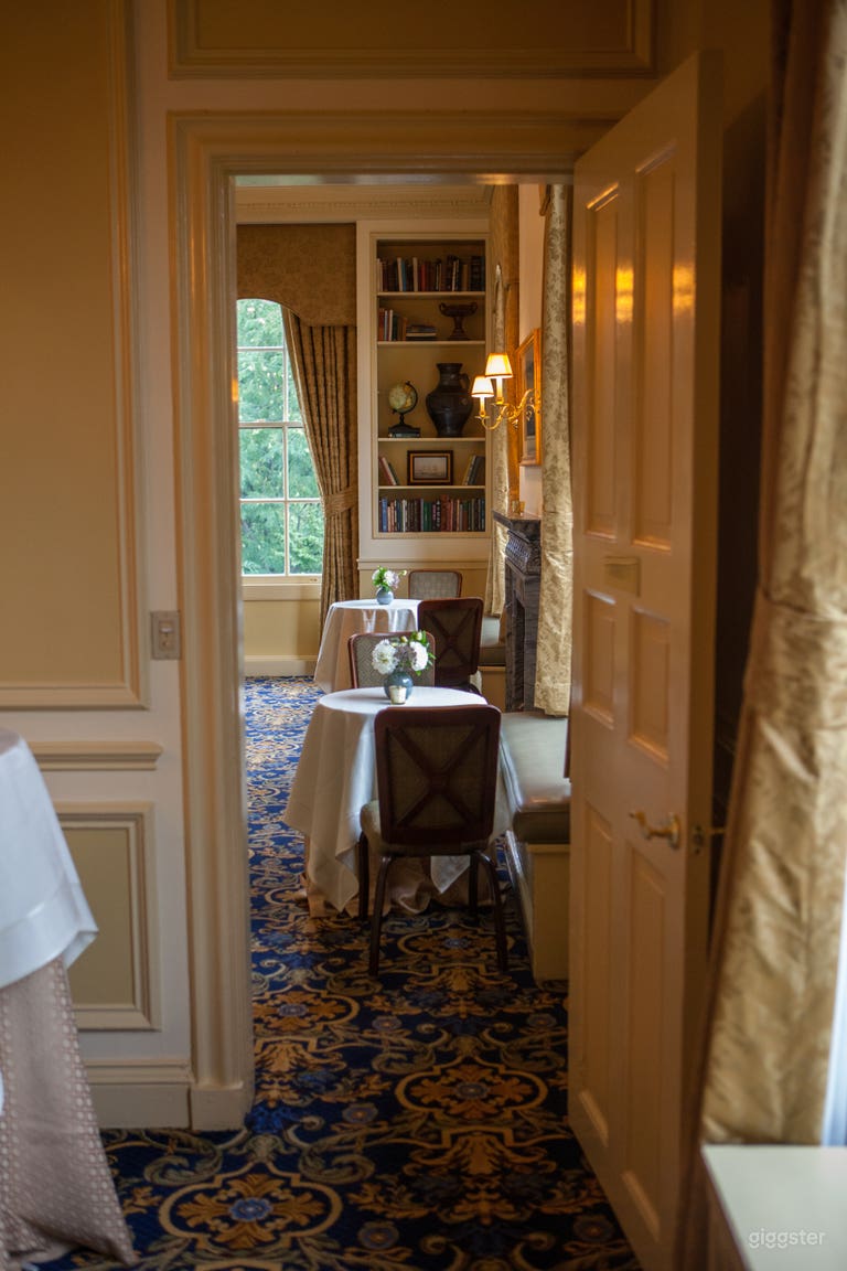  Elegant Wedding Reception Hall in Boston with Stunning  City View 