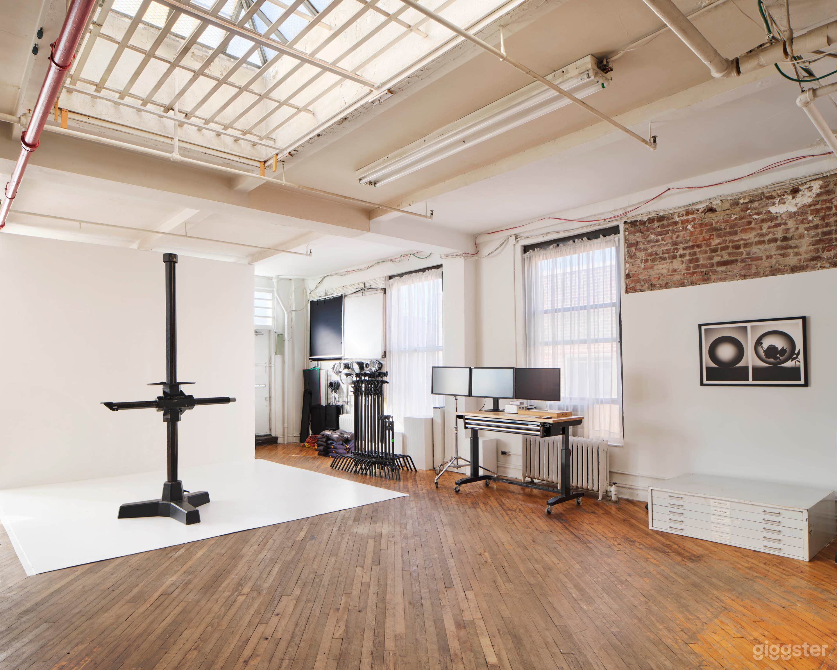 Classic Flatiron District Photo Studio Photo 3
