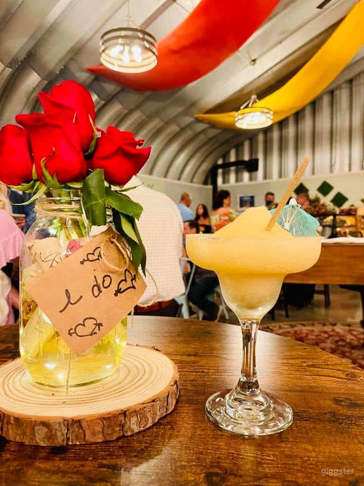 Charming Indoor Space in Newtown Photo 3