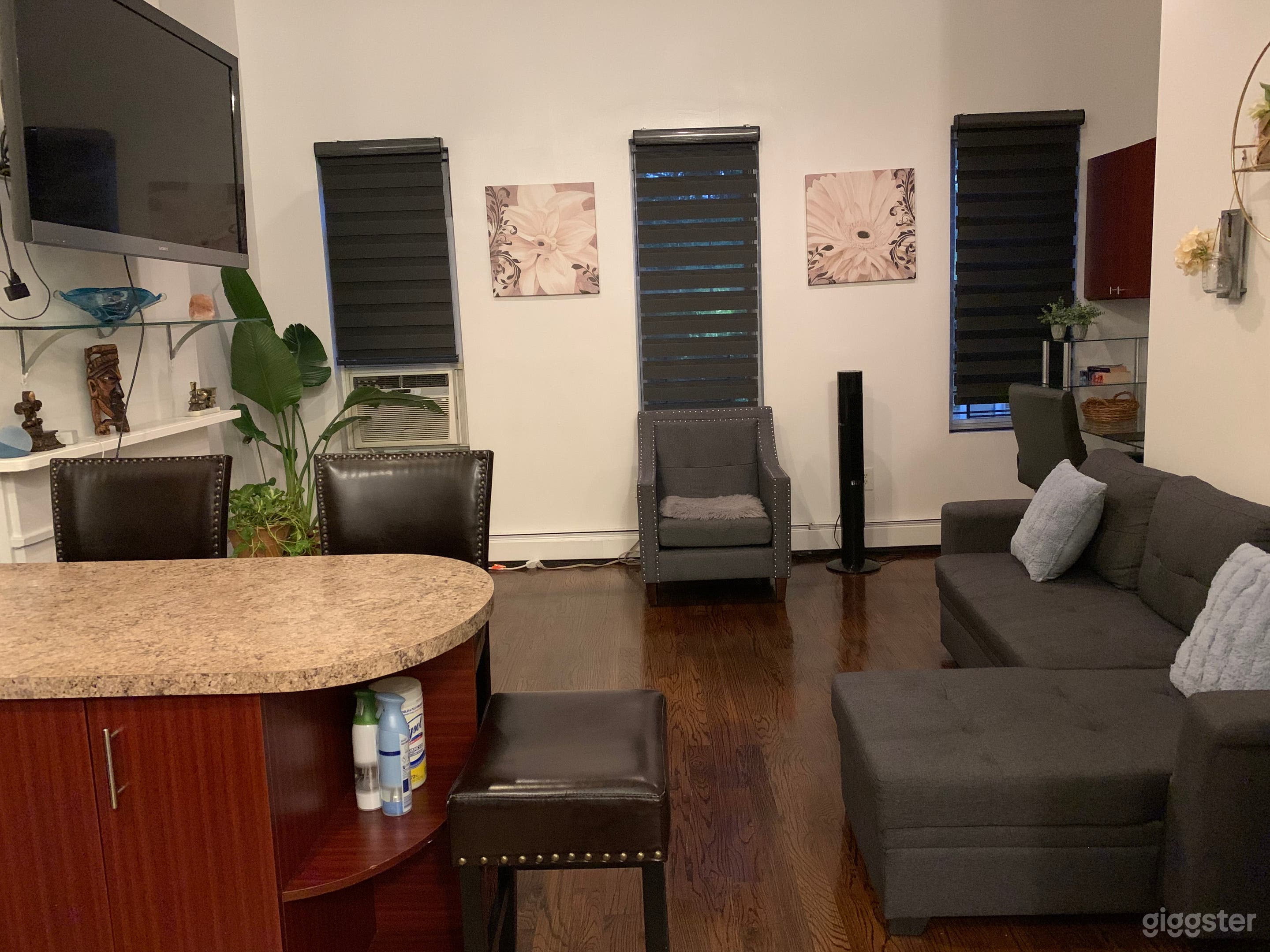 Charming Bushwick Apartment Photo 2