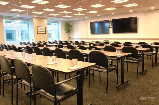 Rainy Lake Meeting Room Photo 2