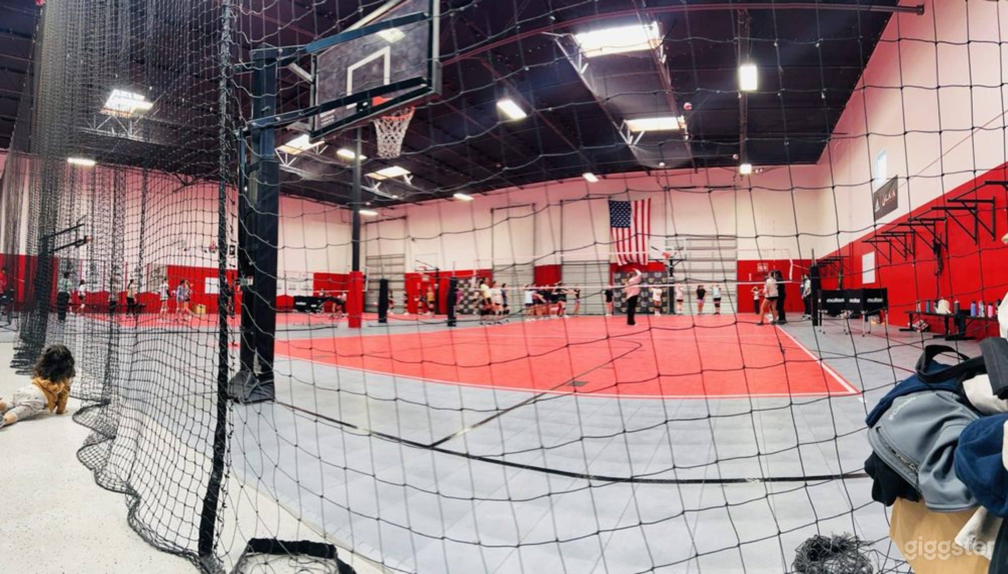 Basketball Court - Sports Building Photo 2