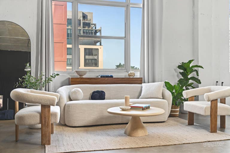  Fully Equipped Content Studio in Miami 