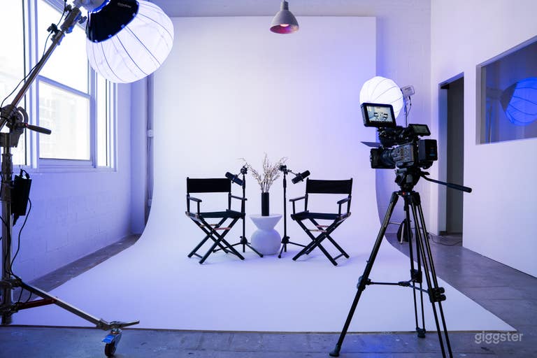  Fully Equipped Content Studio in Miami 