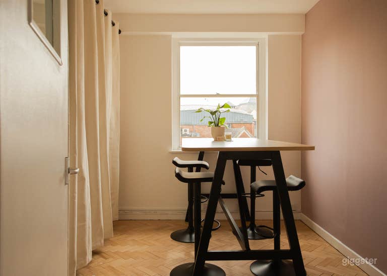  Work & event space - natural lighting 