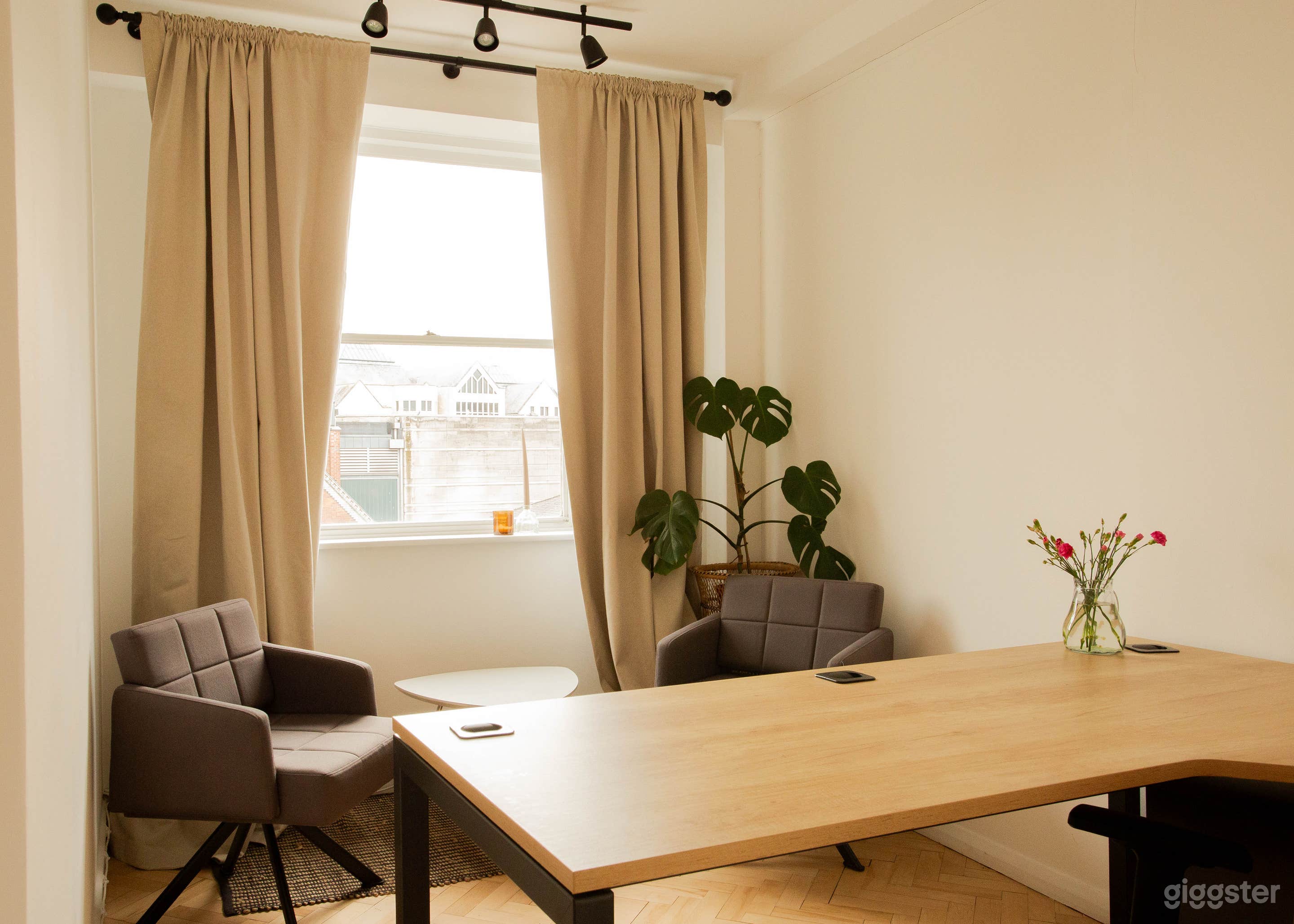 Work &amp; event space - natural lighting Photo 4