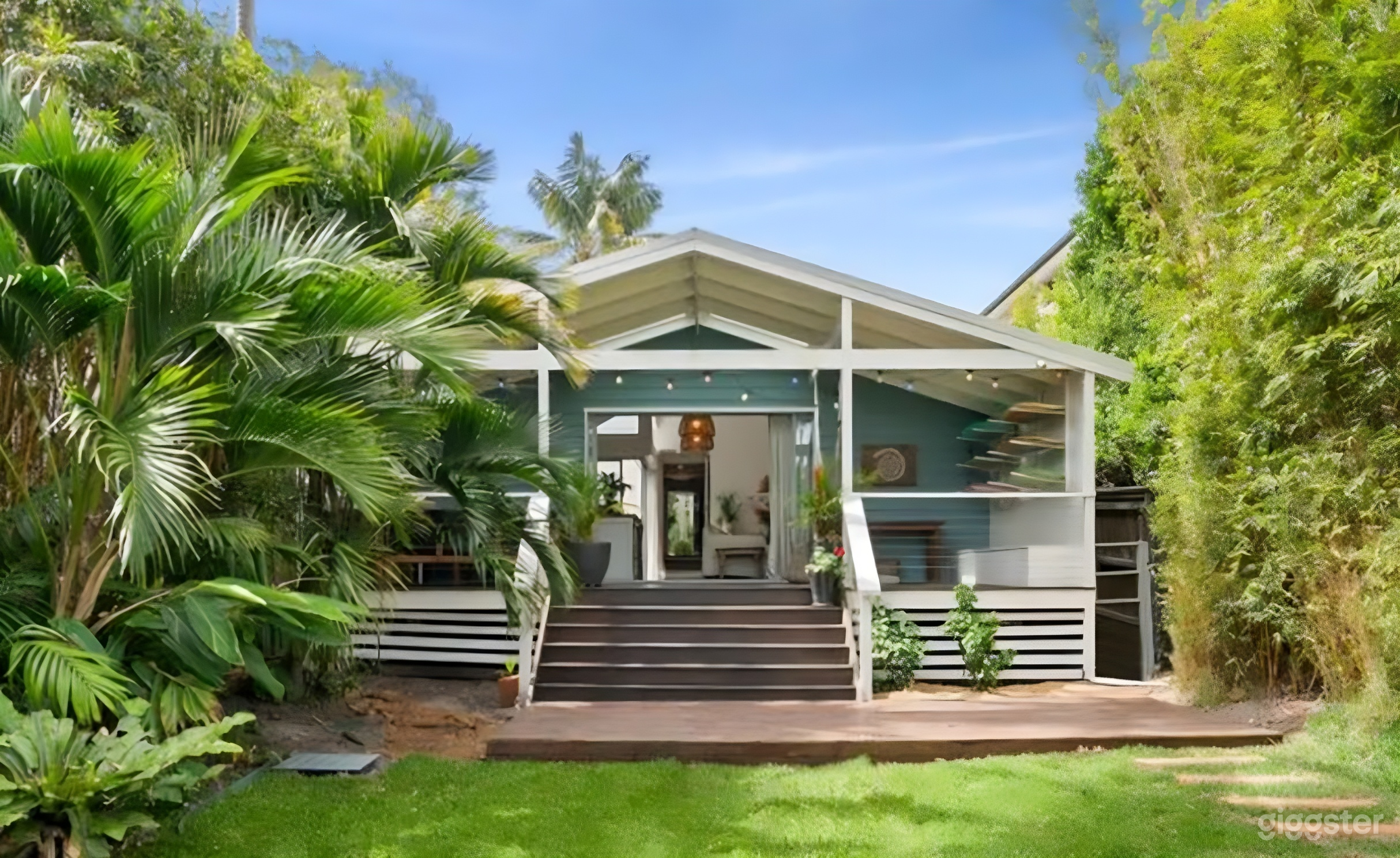 Renovated Historic Beach House w/ Deck, Garden & Modern Cabi Photo 4