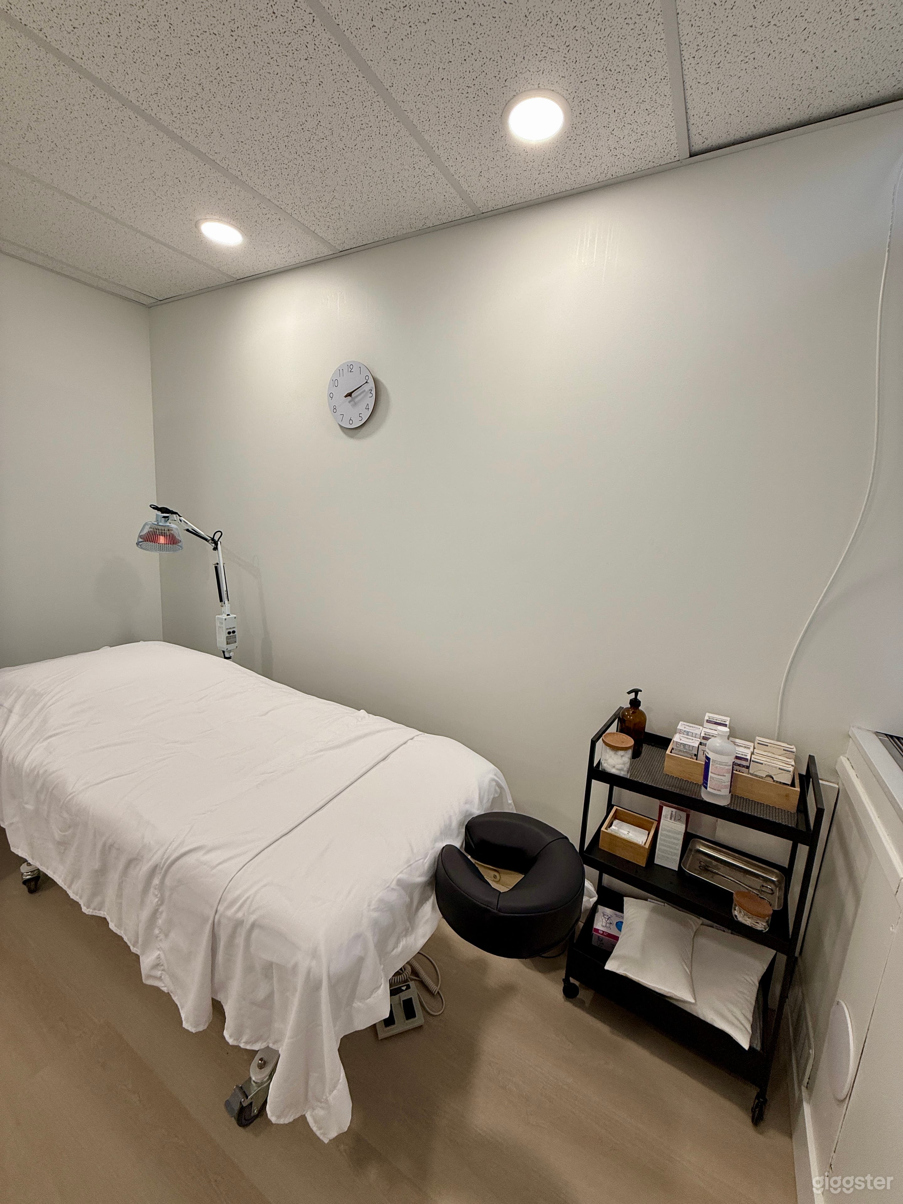 Pristine Treatment Room Photo 1