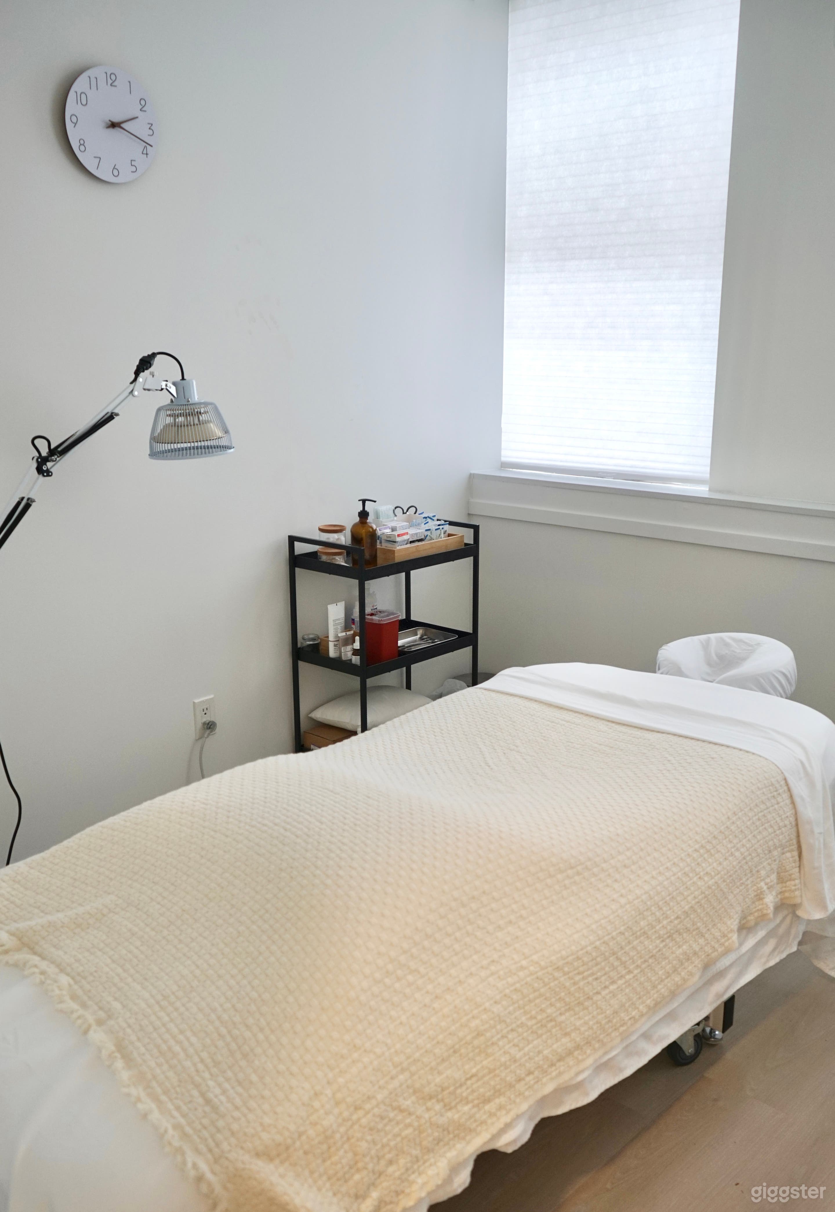 Pristine Treatment Room Photo 1