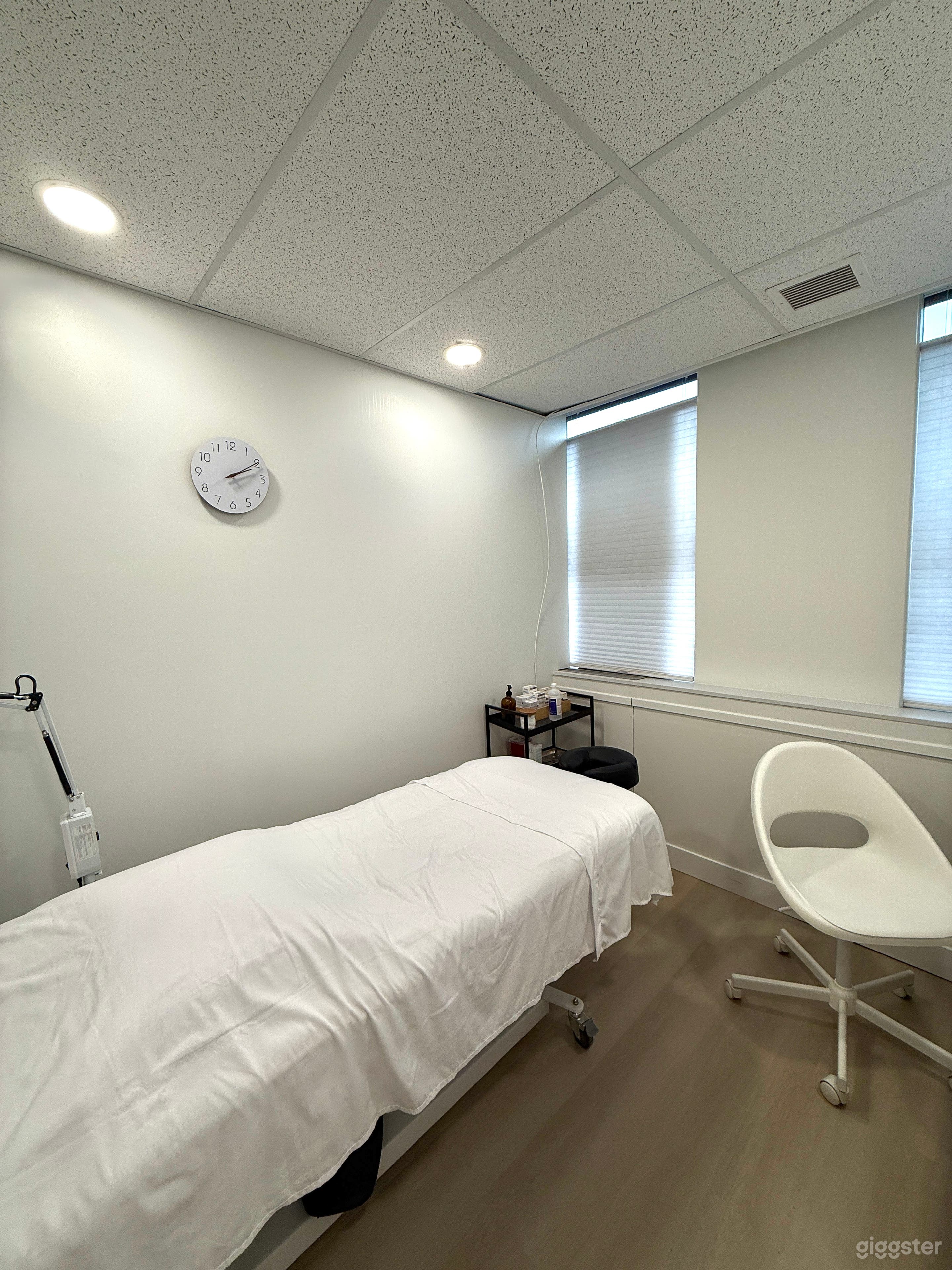 Pristine Treatment Room Photo 2