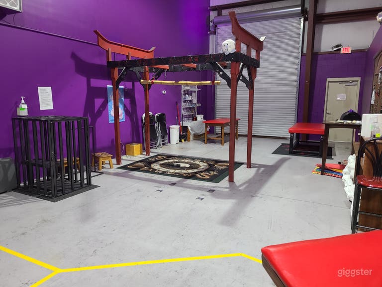  Orlando Dungeon Themed Studio Suite 5 