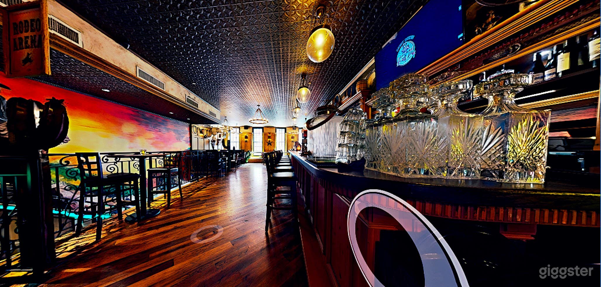 Southern Charm Meets NYC Nightlife Photo 2