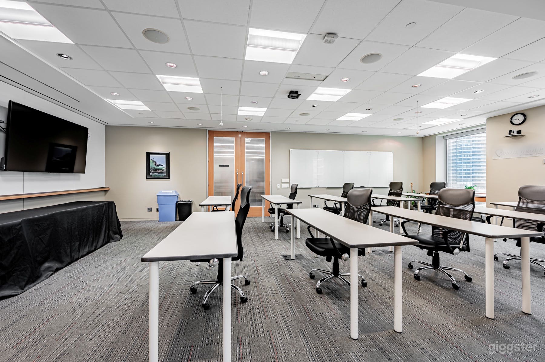 Pacific Meeting Room Photo 1