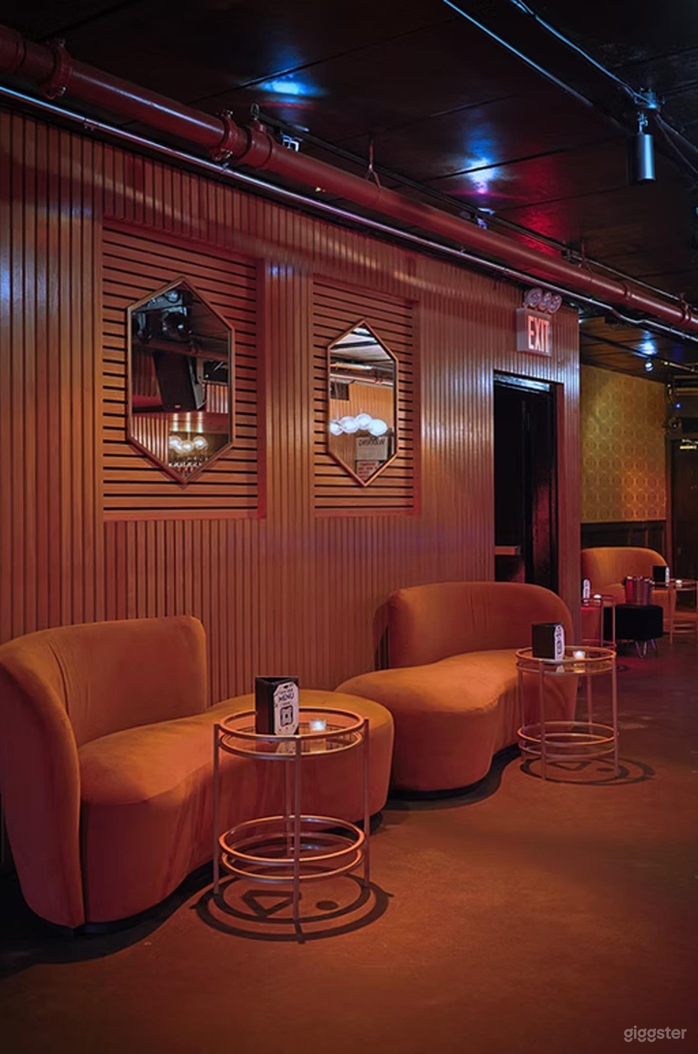 Intimate Live-Music Lounge with Stage & Full AV Setup Photo 1