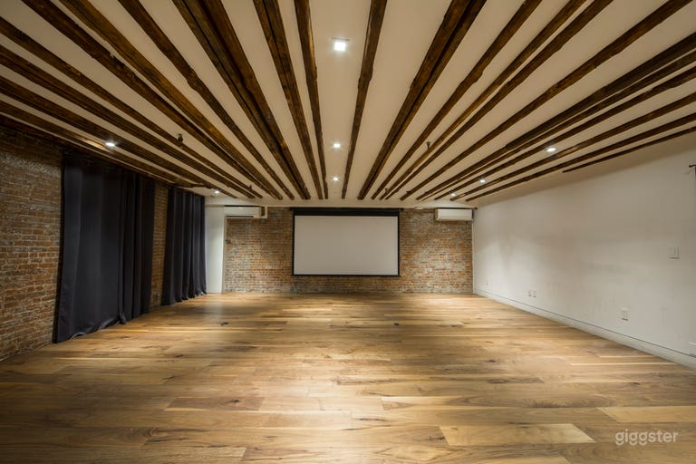  Ultimate Creative Studio with 3 Separate Suites 