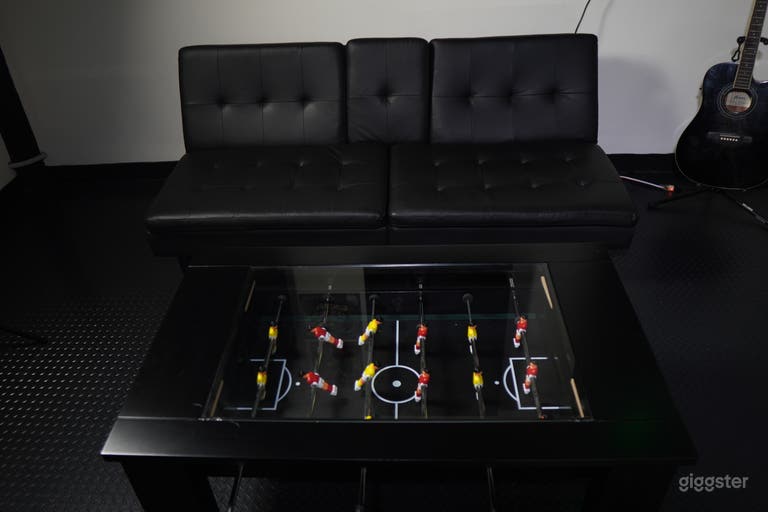  A Spacious Music Studio Located In Downtown Brooklyn 