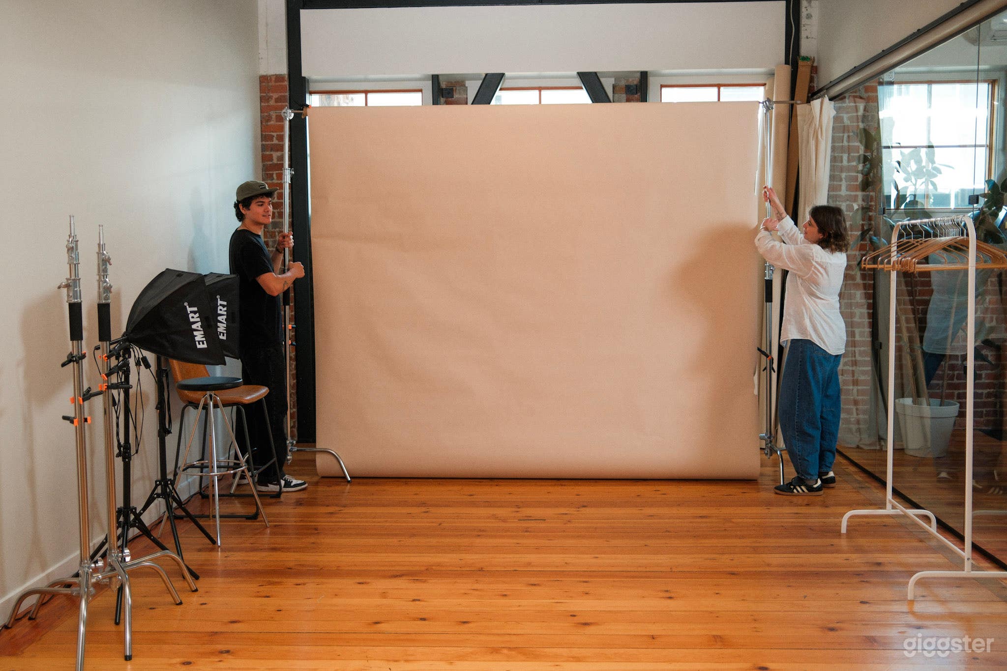 Natural Light Photo Studio with Kitchen in Portland Photo 1