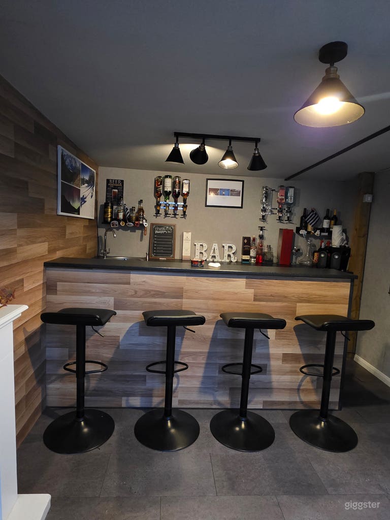 Maison moderne à Londres avec bar et grand jardin 