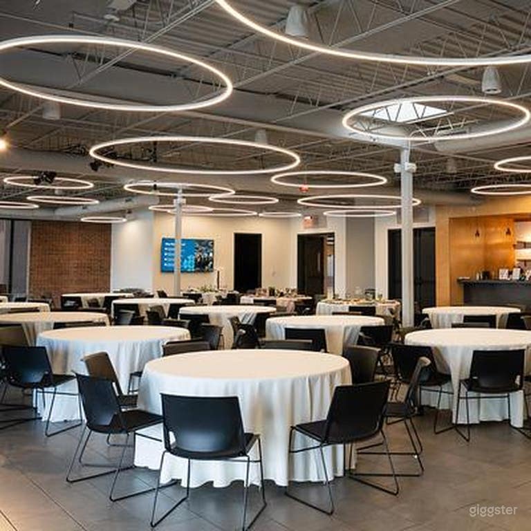  Modern Lakeside Space for Film, Events & Functions 