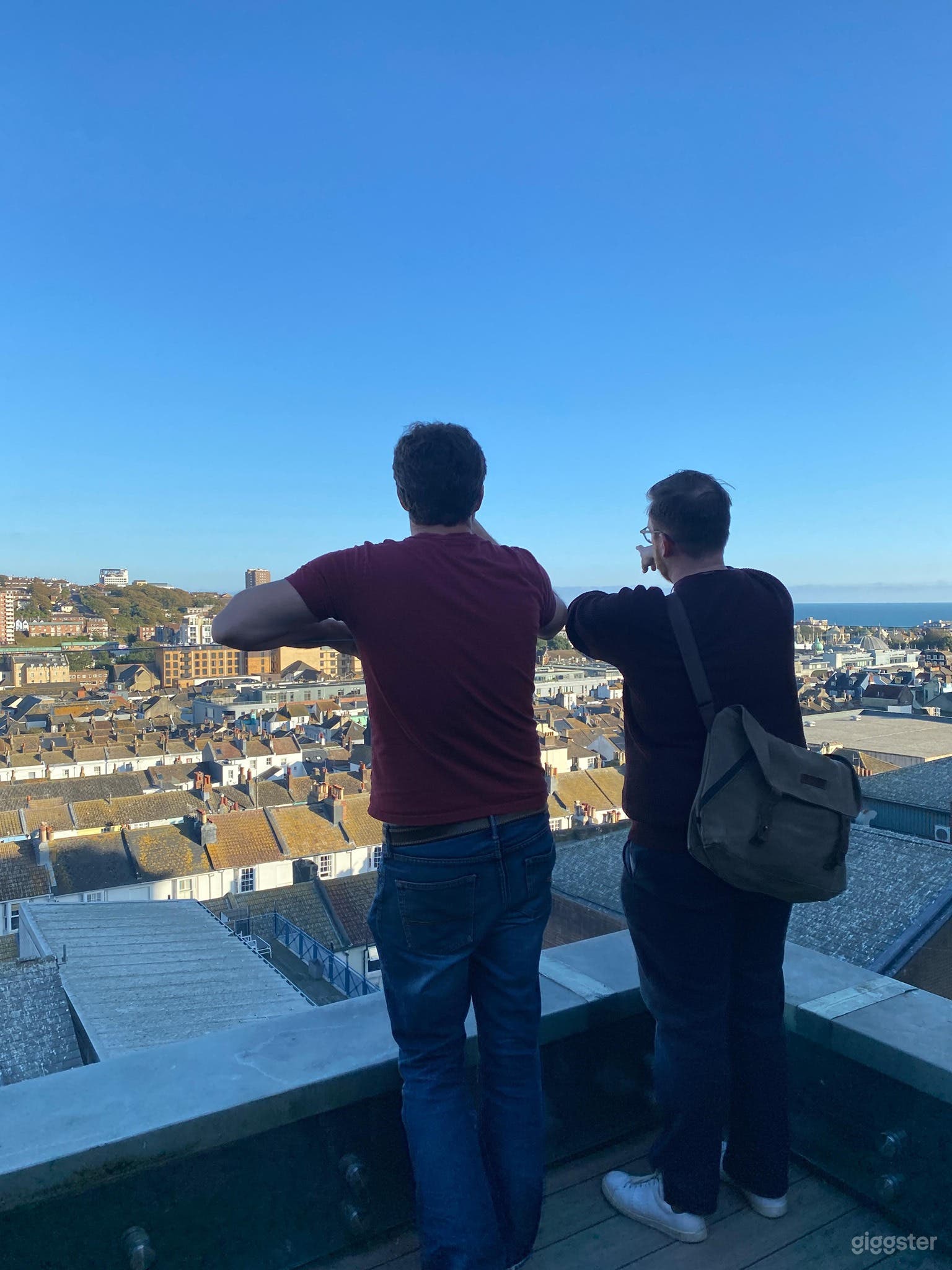 Roof Terrace and Bar for Informal Gatherings Photo 3