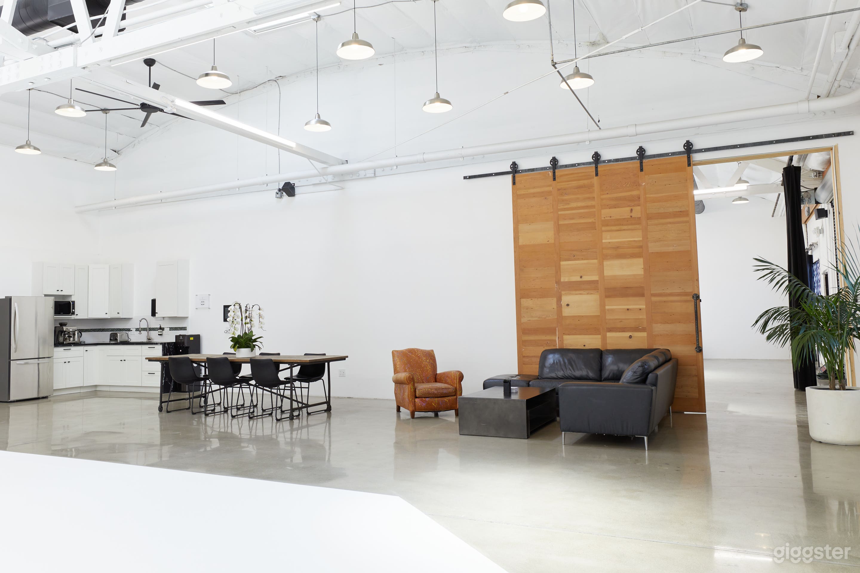 Full Kitchenette, Conference Table &amp; Lounge Space 