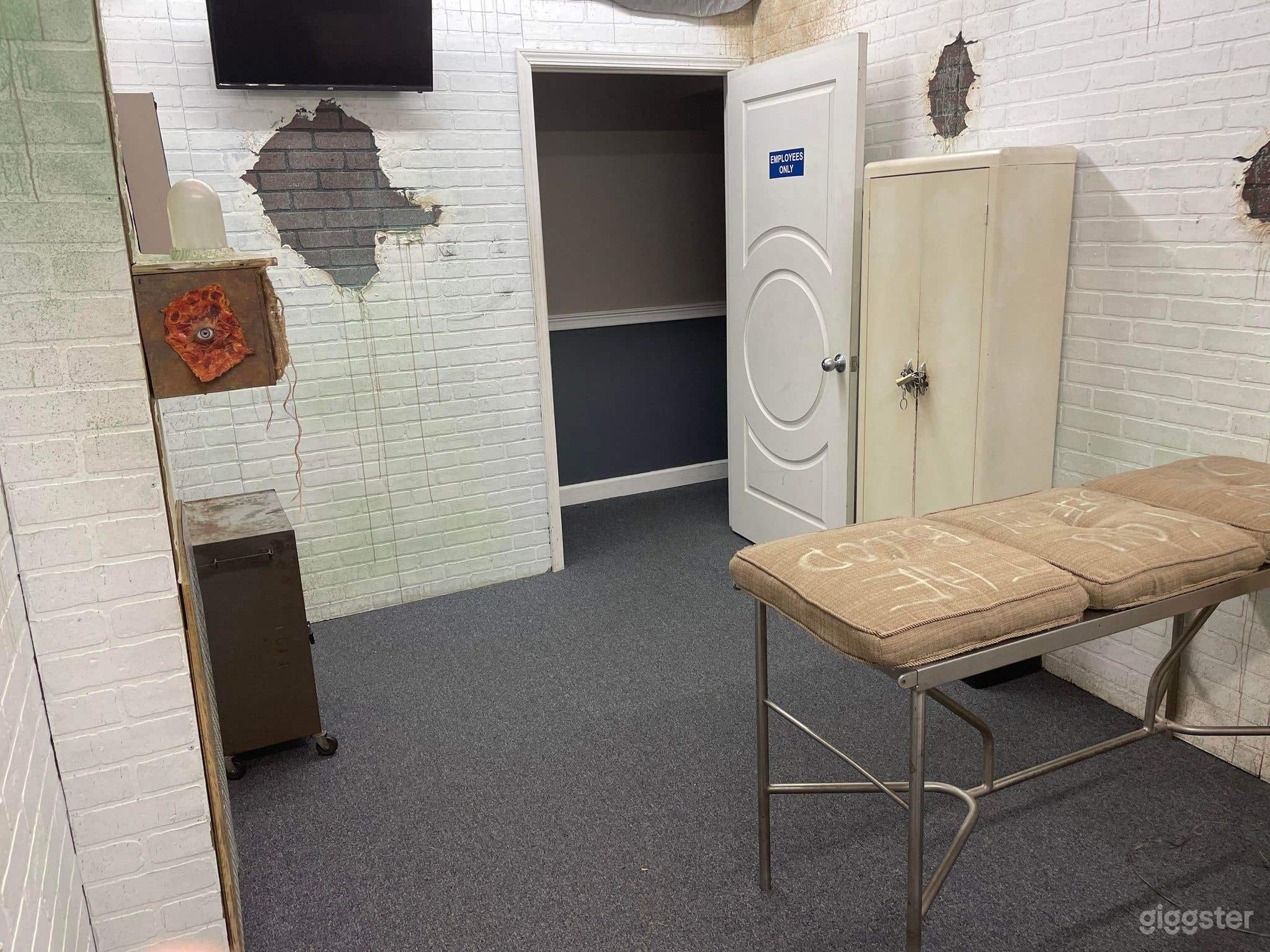 Asylum Escape Room Photo 2