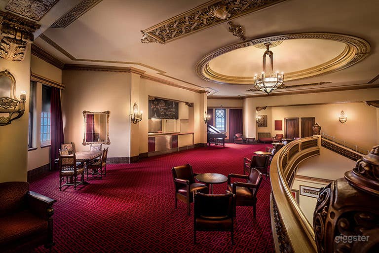 THE MEZZANINE Photo 1