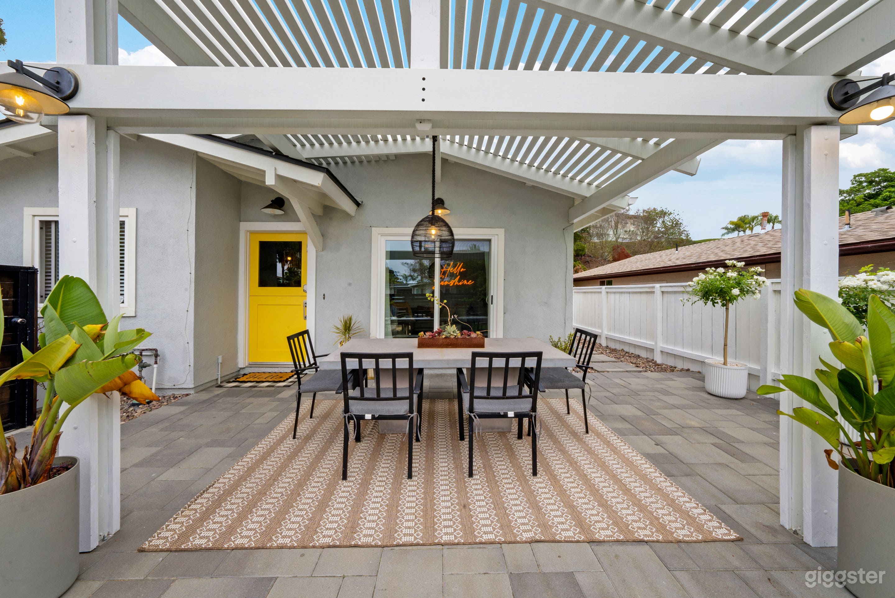 Yellow Door Beach House Event Space Photo 3