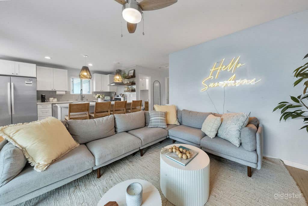 Yellow Door Beach House Event Space Photo 3